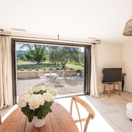 La Petite Ruche, 1 Bedroom Gite In The Luberon Apt Luaran gambar