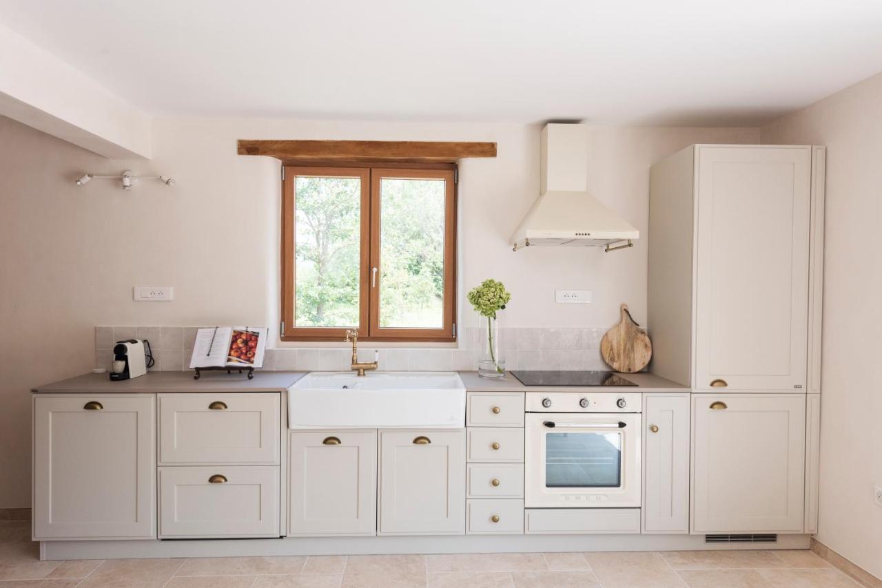 La Petite Ruche, 1 Bedroom Gite In The Luberon Apt Luaran gambar