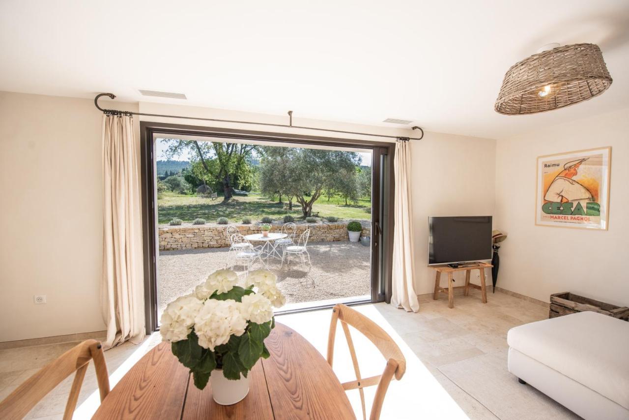 La Petite Ruche, 1 Bedroom Gite In The Luberon Apt Luaran gambar