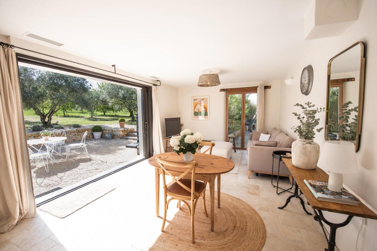 La Petite Ruche, 1 Bedroom Gite In The Luberon Apt Luaran gambar